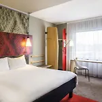 ホテル イビス スタレ ミャスト