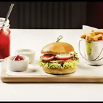 イビス スタレ ミャスト ホテル 2*
