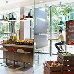 イビス スタレ ミャスト