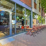 ホテル イビス スタレ ミャスト 2*