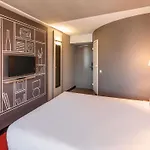 ホテル イビス スタレ ミャスト