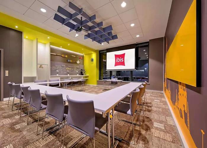 格但斯克老城宜必思酒店