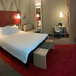 Ibis Stare Hotel