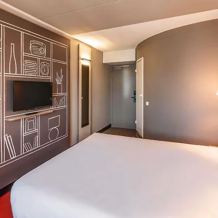 Hotel Ibis Stare
